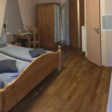 Hotel Schloss 3*