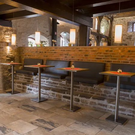 Schloss 3* Altenhausen